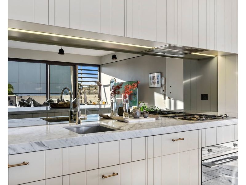 206/18 Danks Street, Waterloo NSW 2017