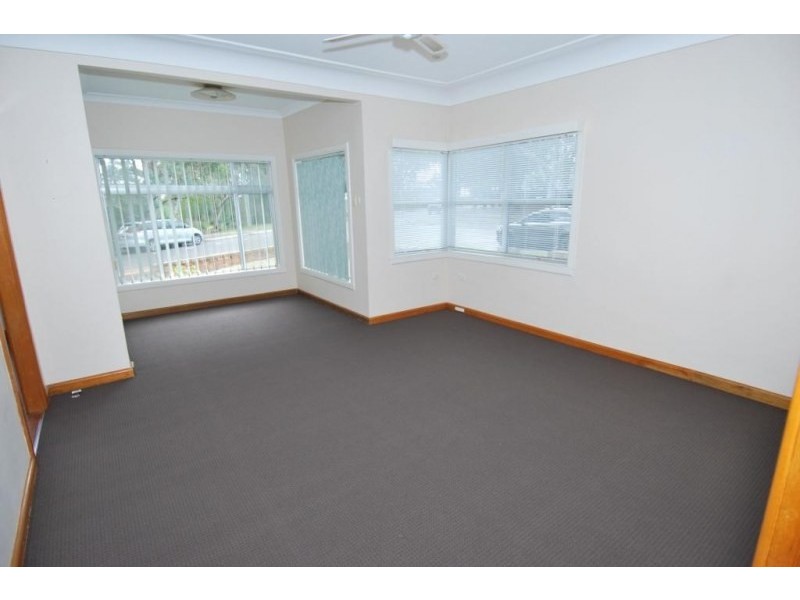 122 Woronora Crescent, Como NSW 2226