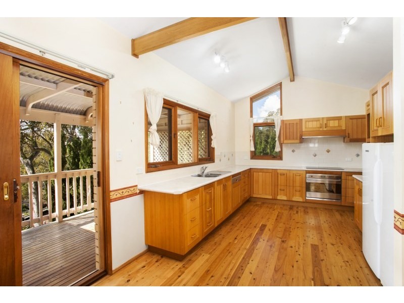 15 Buchanan Avenue, Bonnet Bay NSW 2226