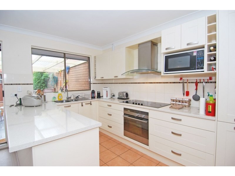 22/24-26 Toronto Parade, Sutherland NSW 2232