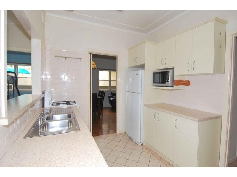 20 Orana Avenue, Kirrawee NSW 2232