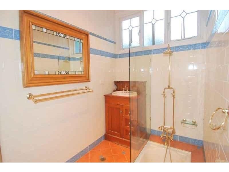 20 Orana Avenue, Kirrawee NSW 2232