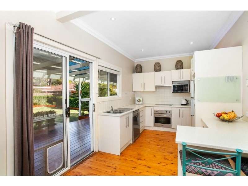 28 Grevillea Grove, Heathcote NSW 2233