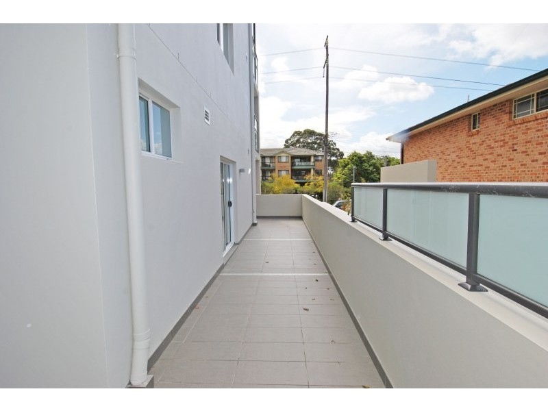 1/64-66 Flora Street, Kirrawee NSW 2232