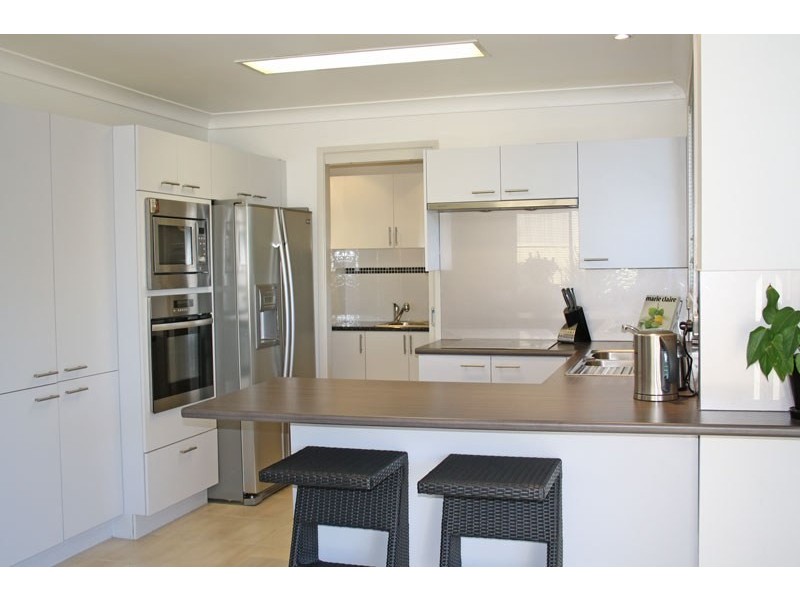 20 Peebles Avenue, Kirrawee NSW 2232