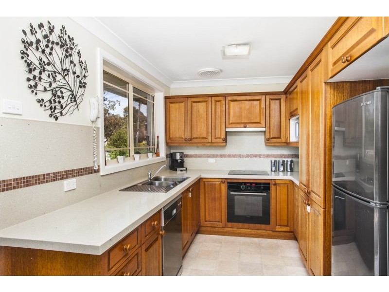 10 Azalea Place, Loftus NSW 2232