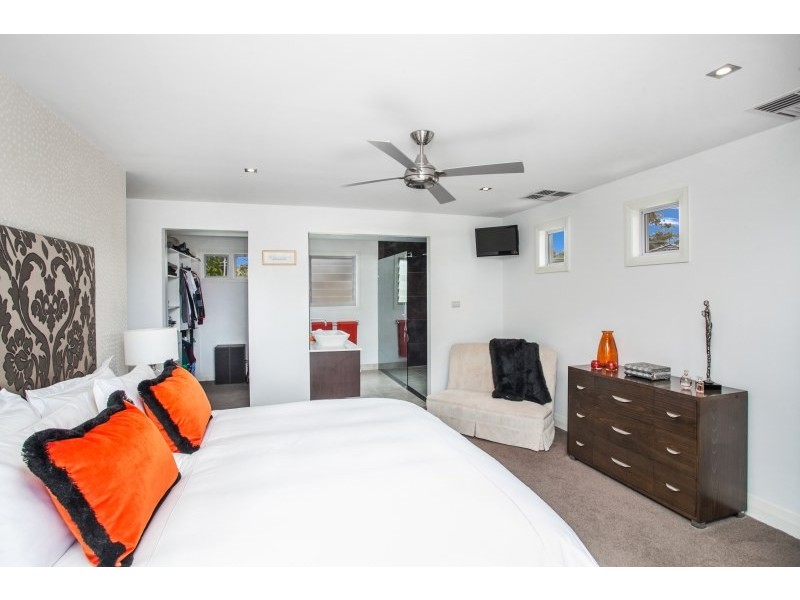 4 Tyler Place, Bonnet Bay NSW 2226