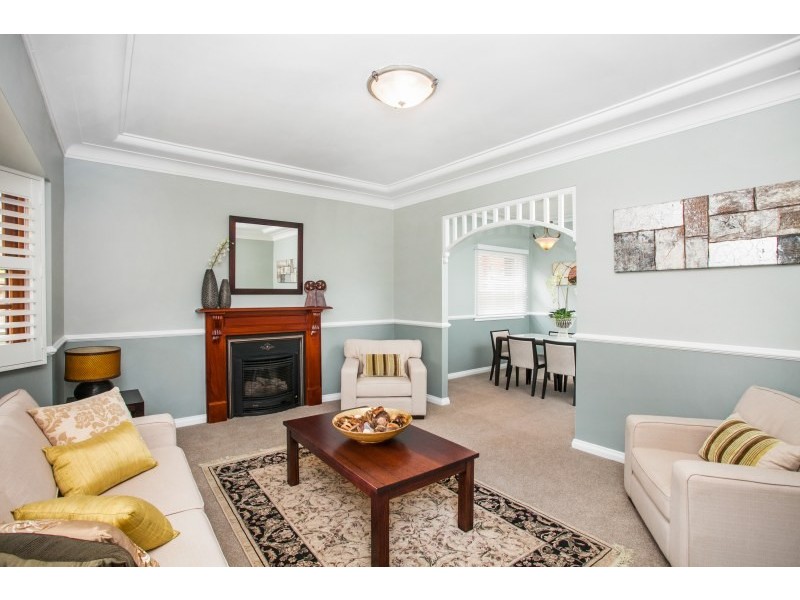 1 Burunda Street, Como NSW 2226