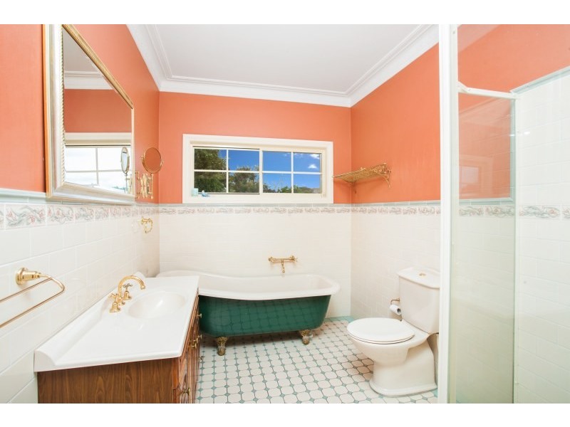 1 Burunda Street, Como NSW 2226