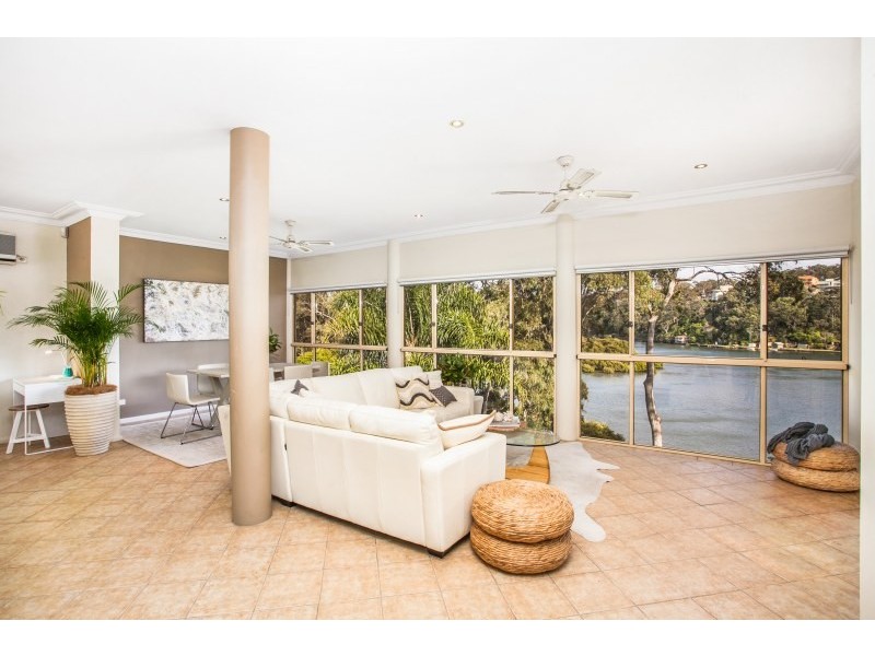 7 Como Parade, Como NSW 2226