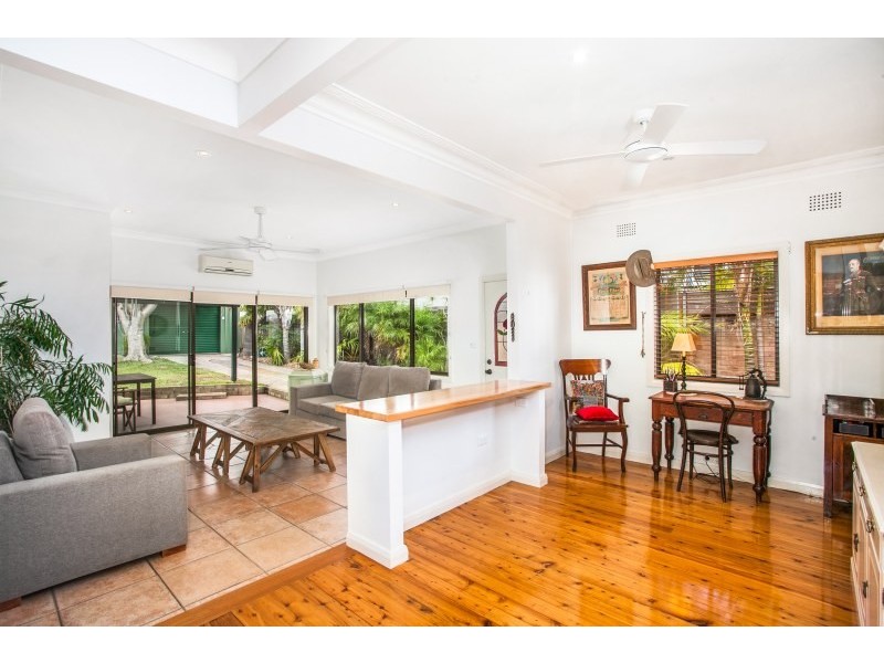 4 Bream Street, Como NSW 2226