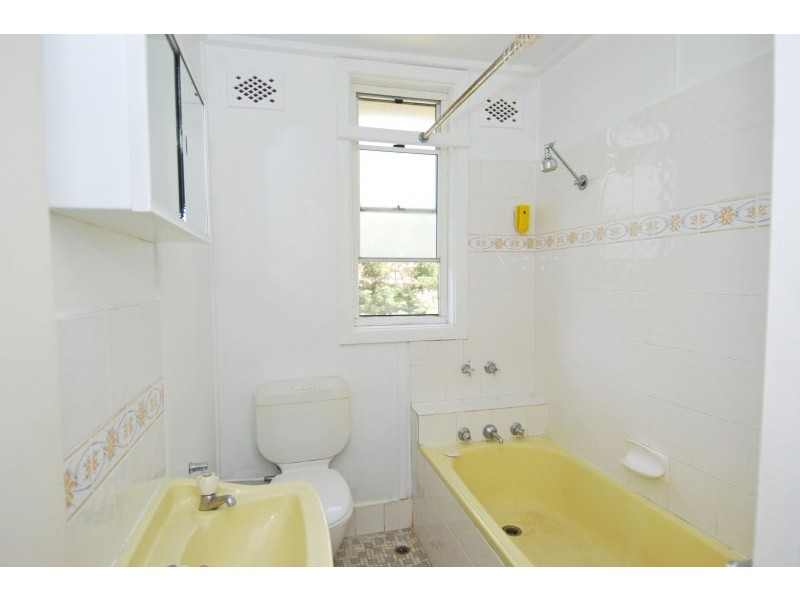 120 Novara Crescent, Como NSW 2226