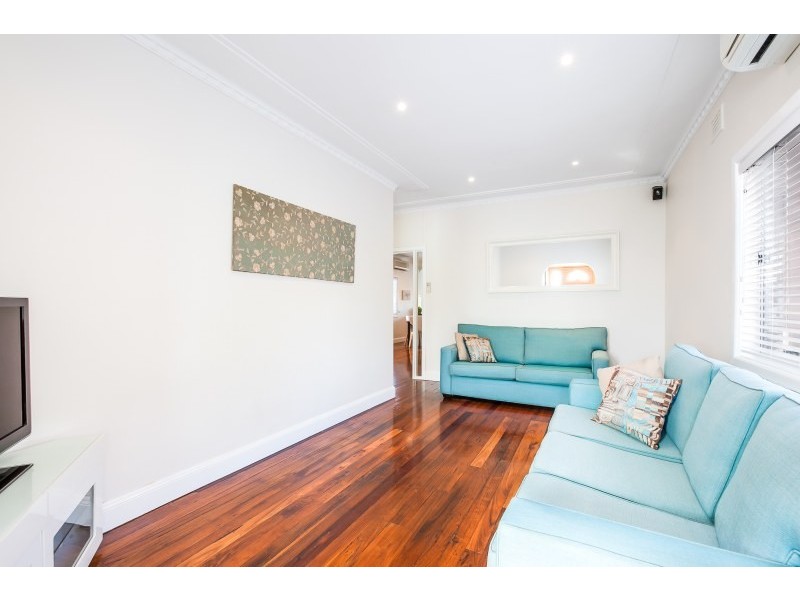 126 Sutherland Road, Jannali NSW 2226