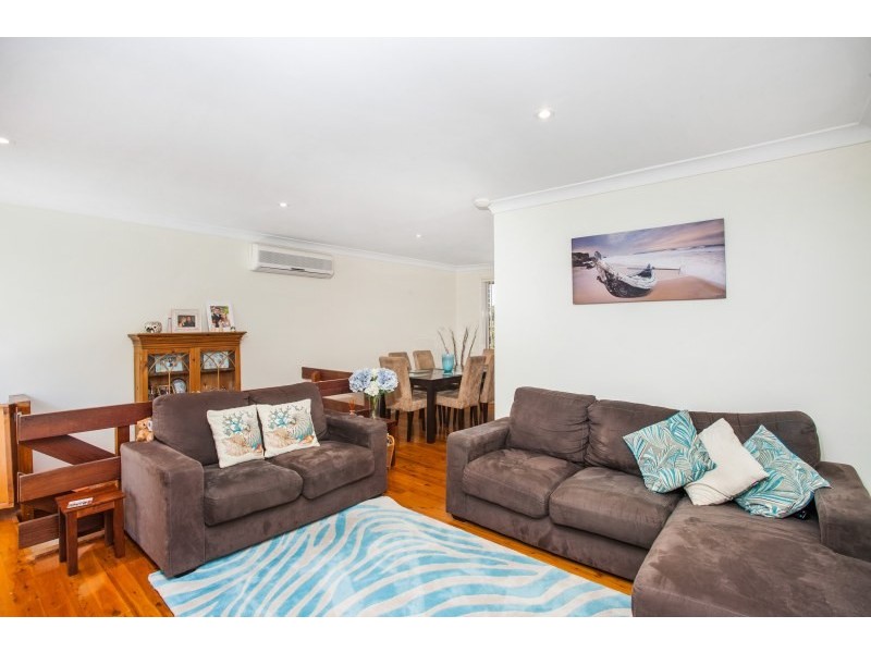 6 Mendos Place, Engadine NSW 2233