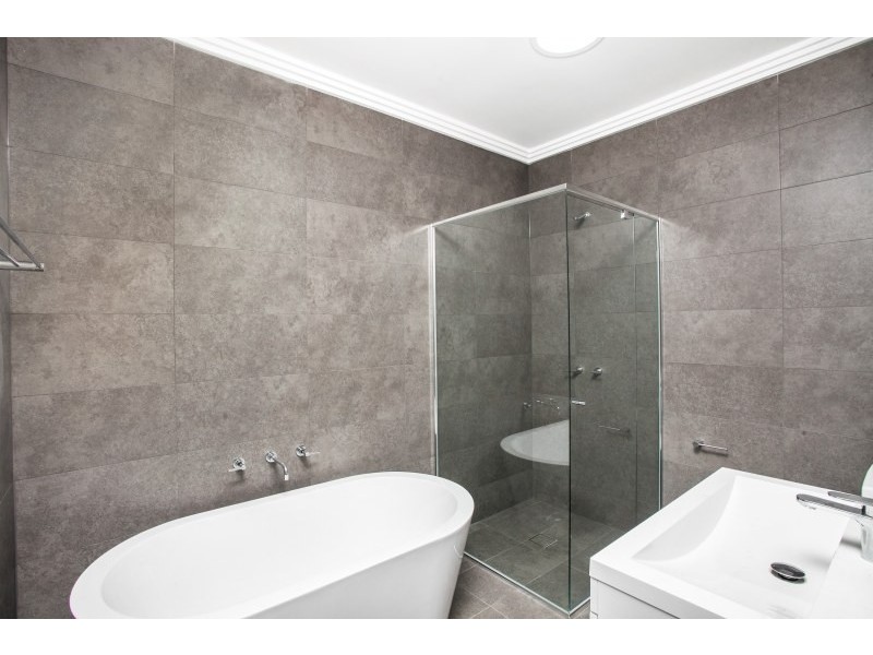 10B Auburn Street, Sutherland NSW 2232