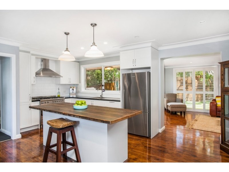 482 The Boulevarde, Kirrawee NSW 2232