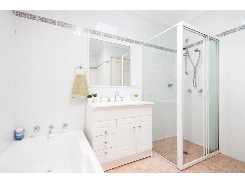 12/8 Warumbui Avenue, Miranda NSW 2228