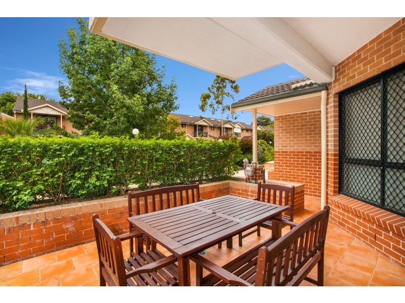 12/8 Warumbui Avenue, Miranda NSW 2228