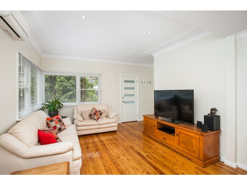 12 Tudar Road, Sutherland NSW 2232