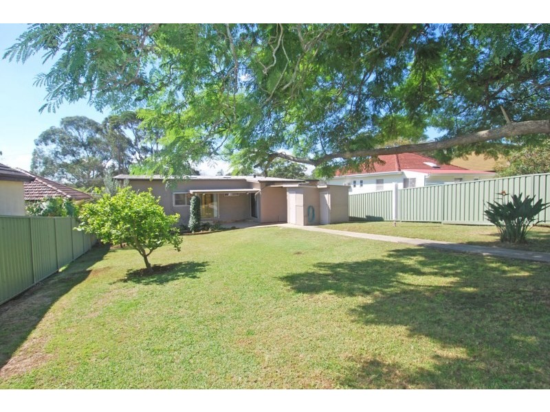 12 Fourth Avenue, Loftus NSW 2232