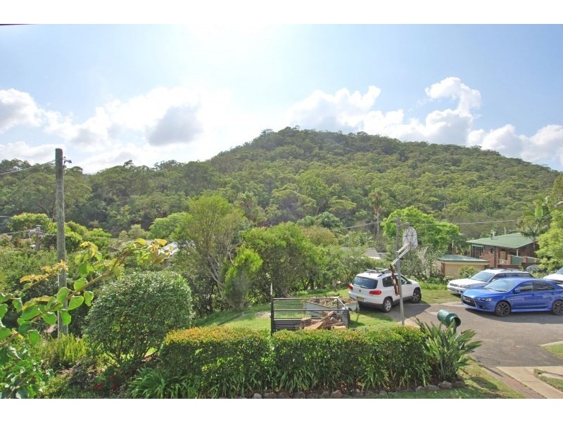 13 Thorp Road, Woronora NSW 2232