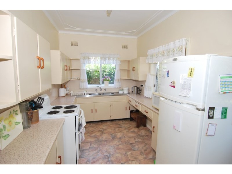 8 Ninth Avenue North, Loftus NSW 2232