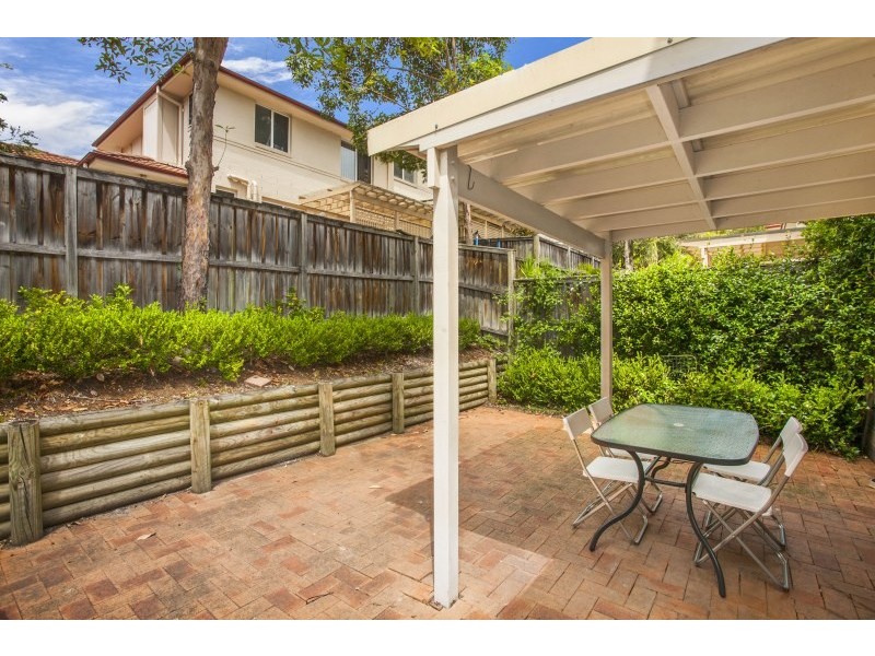 8 Oakwood Way, Menai NSW 2234