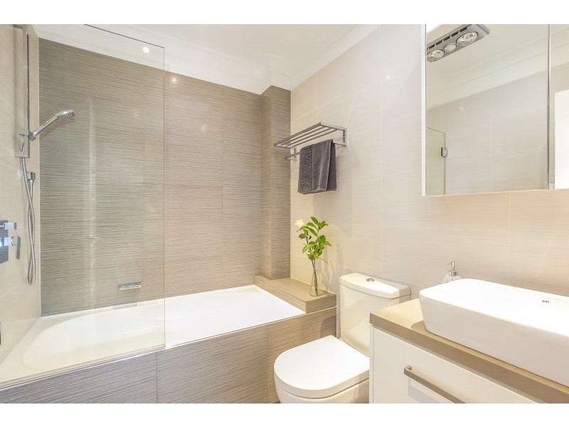 15D/218 Box Road, Miranda NSW 2228