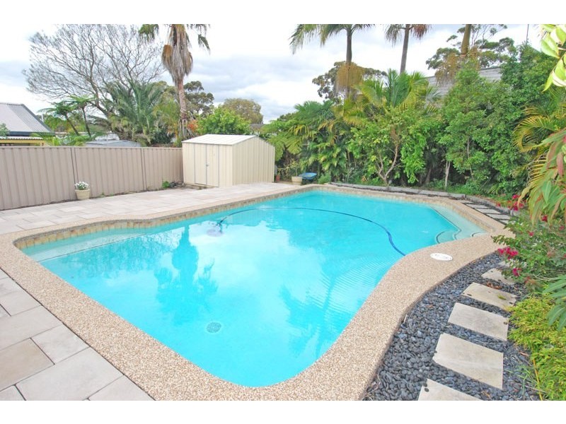 66 Warraba Street, Como NSW 2226