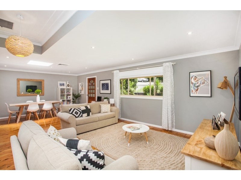 2 Tenth Avenue, Oyster Bay NSW 2225