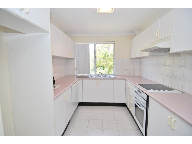 23/499 President Avenue, Sutherland NSW 2232