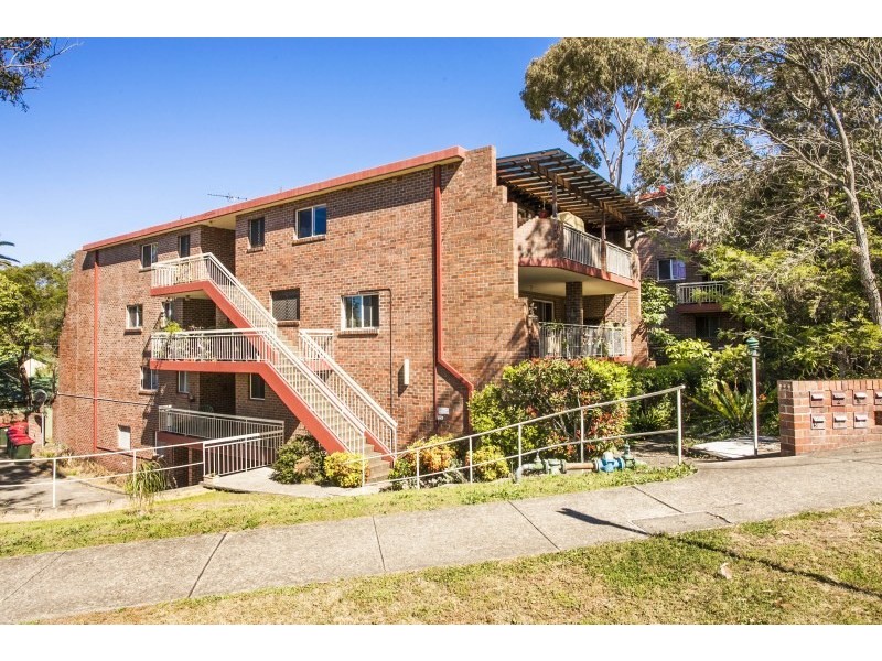 10/2 Railway Crescent, Jannali NSW 2226