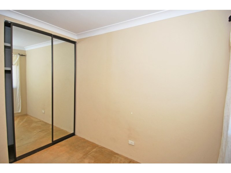 12/131 Oak Road (access from Flora Street), Kirrawee NSW 2232