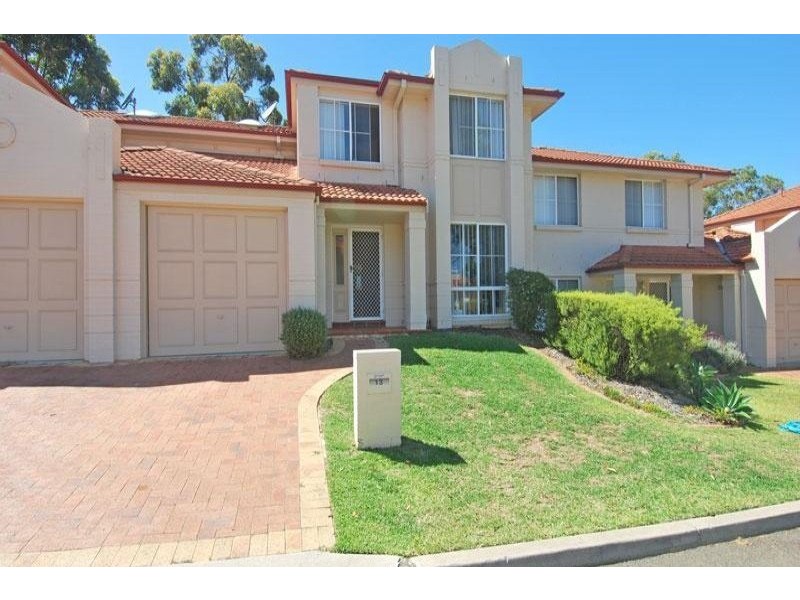 13 Daintree Way, Menai NSW 2234