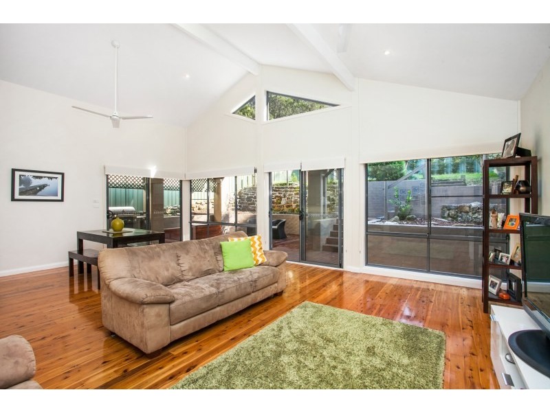 15 Inelgah Road, Como NSW 2226