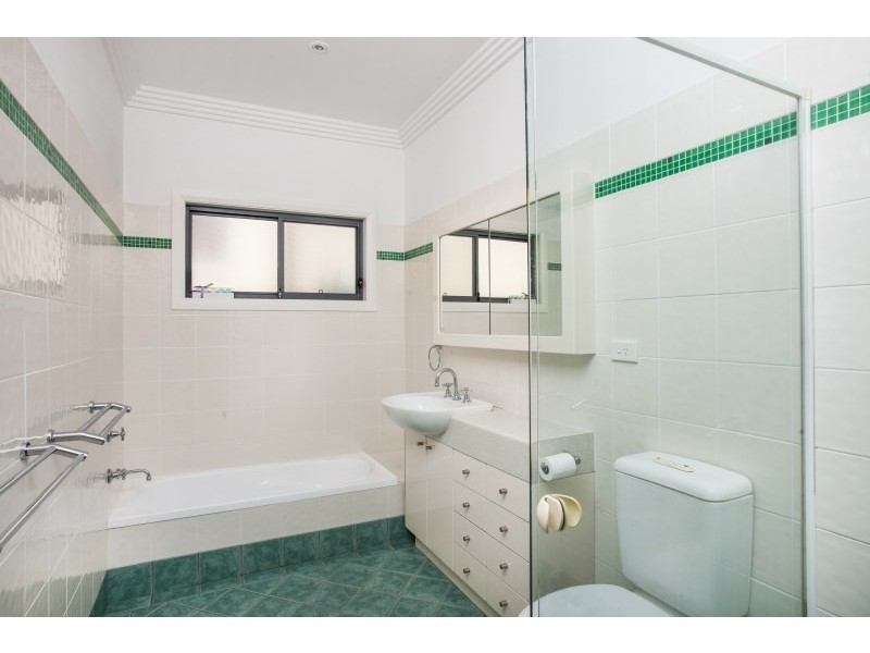 15 Inelgah Road, Como NSW 2226