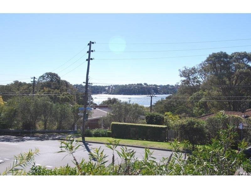 27 Novara Crescent, Como NSW 2226