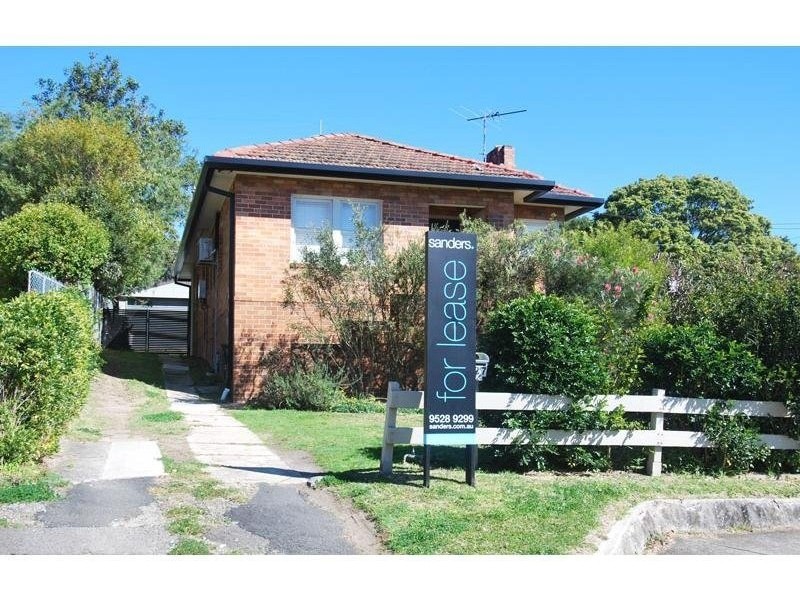 27 Novara Crescent, Como NSW 2226