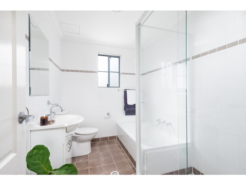 33/18-22 Gray Street, Sutherland NSW 2232