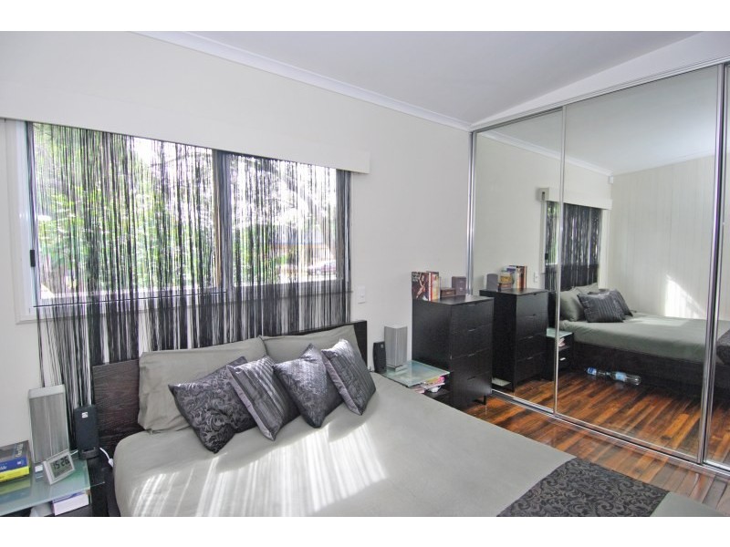 34 Linden Street, Sutherland NSW 2232