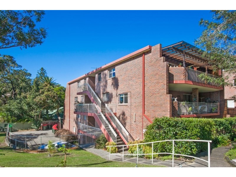 6/2 Railway Crescent, Jannali NSW 2226