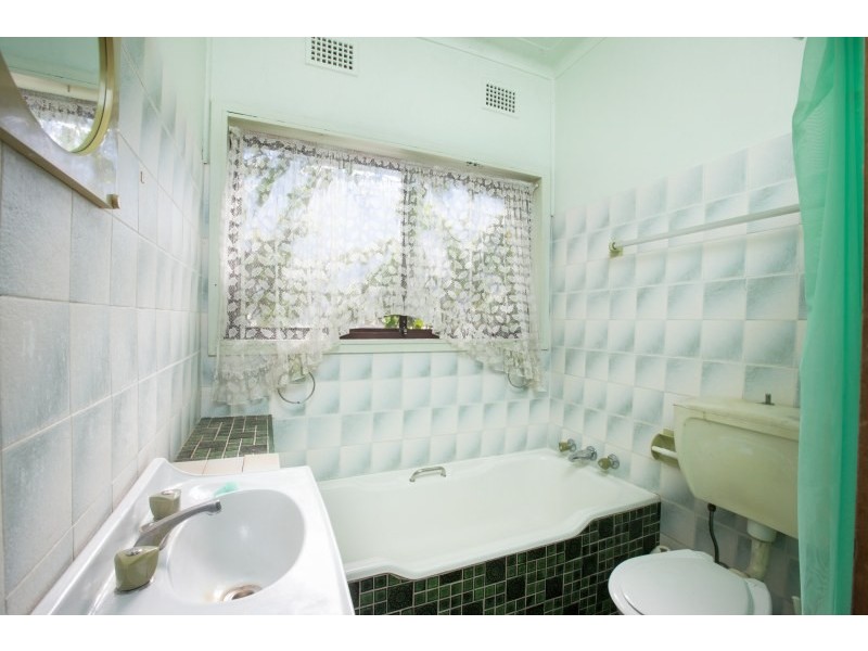 236 Prices Circuit, Woronora NSW 2232