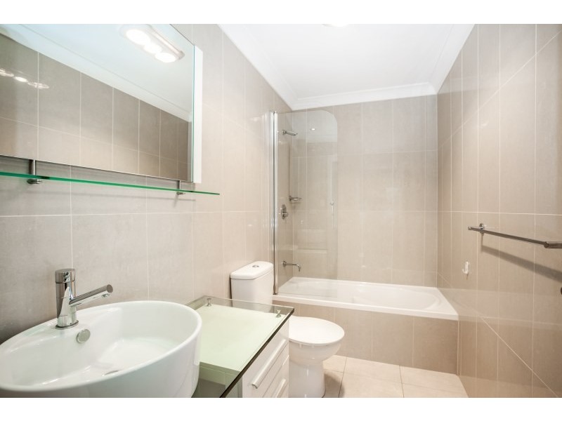 3/8-12 Taylor Close, Miranda NSW 2228