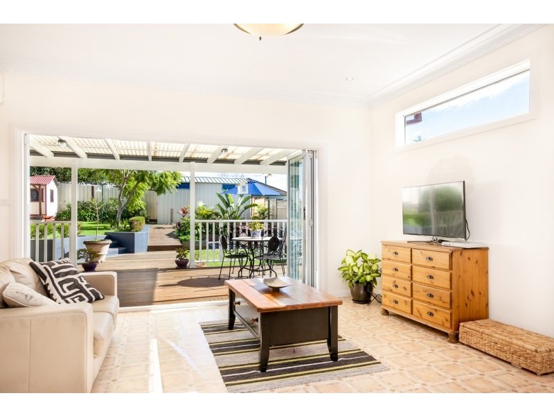 17 Seventh Avenue, Jannali NSW 2226