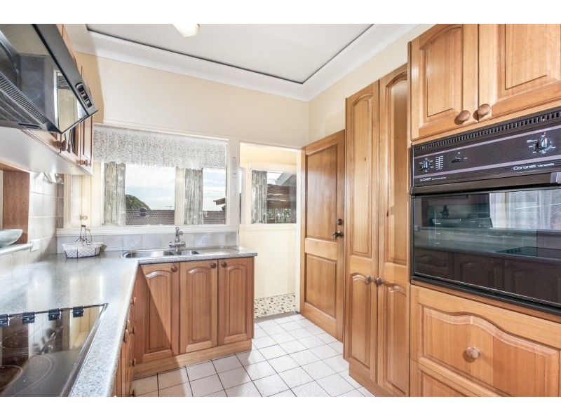 195 Loftus Avenue, Loftus NSW 2232