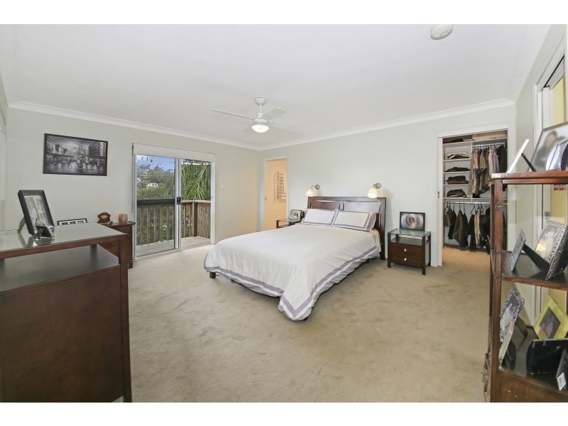 28 Novara Crescent, Como NSW 2226