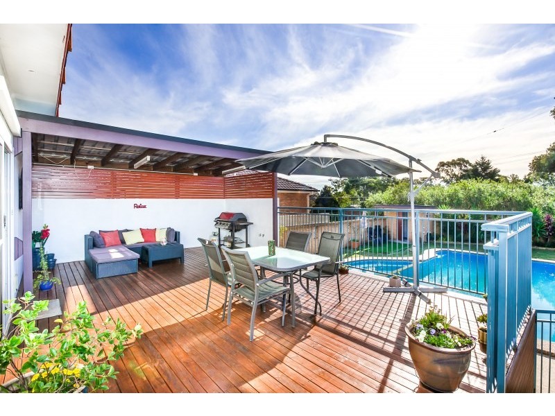 245 Loftus Avenue, Loftus NSW 2232