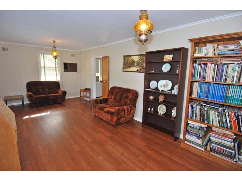 4 Linden Street, Sutherland NSW 2232