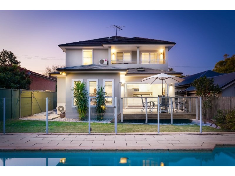 28 Bulumin Street, Como NSW 2226