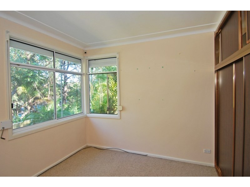 6 Evans Street, Como NSW 2226